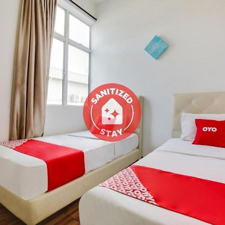 Hotel OYO 89617 Selesa View Bukit Gambir Exterior foto