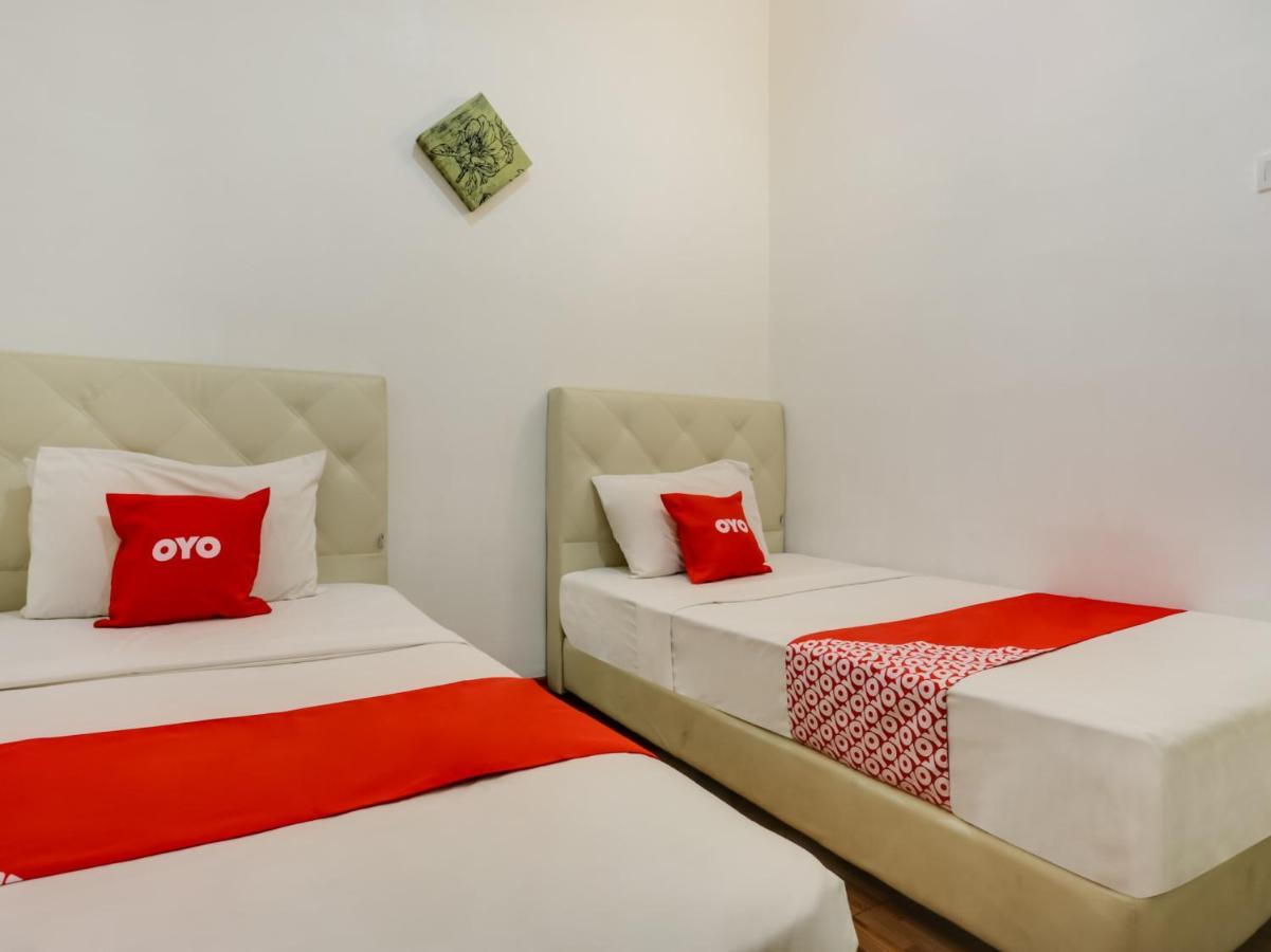 Hotel OYO 89617 Selesa View Bukit Gambir Exterior foto